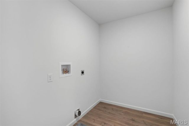 4932 Nadine Lane, St Louis, MO 63129