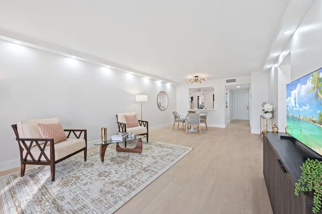 7280 Amberly Lane 103, Delray Beach, FL 33446