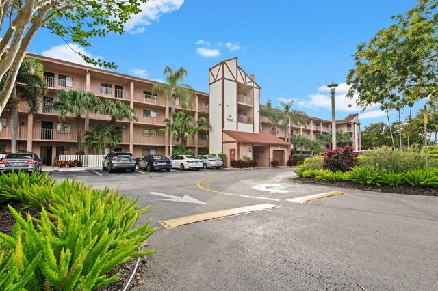 7280 Amberly Lane 103, Delray Beach, FL 33446