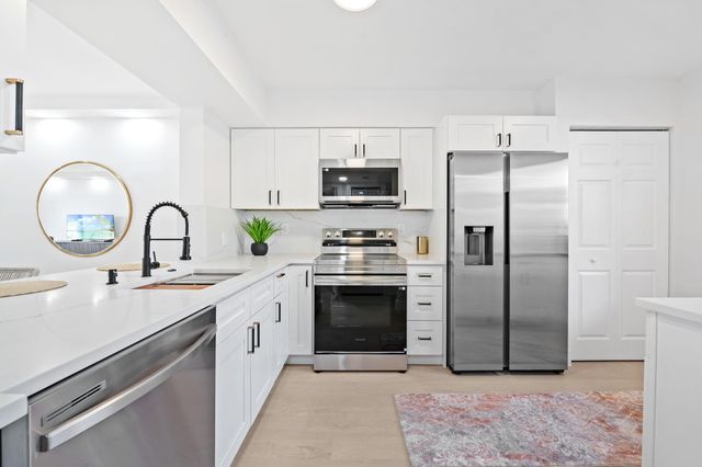 7280 Amberly Lane 103, Delray Beach, FL 33446