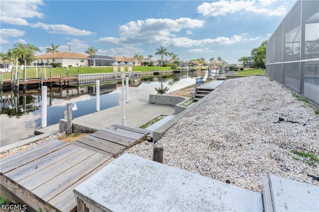 3405 SE 16th PL, Cape Coral, FL 33904