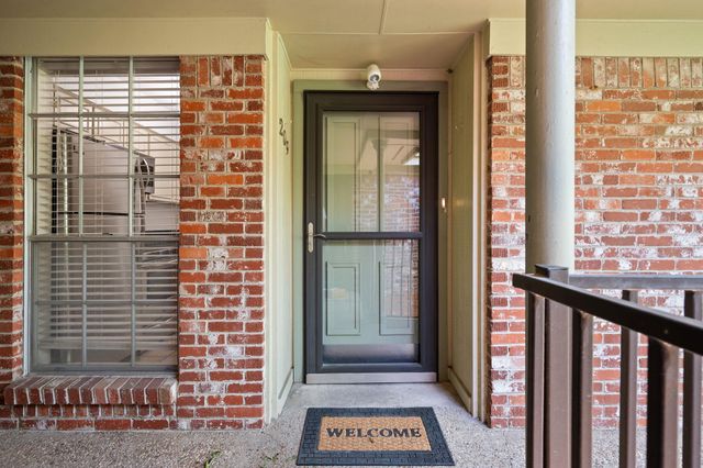 7920 Rockwood LN 209, Austin, TX 78757