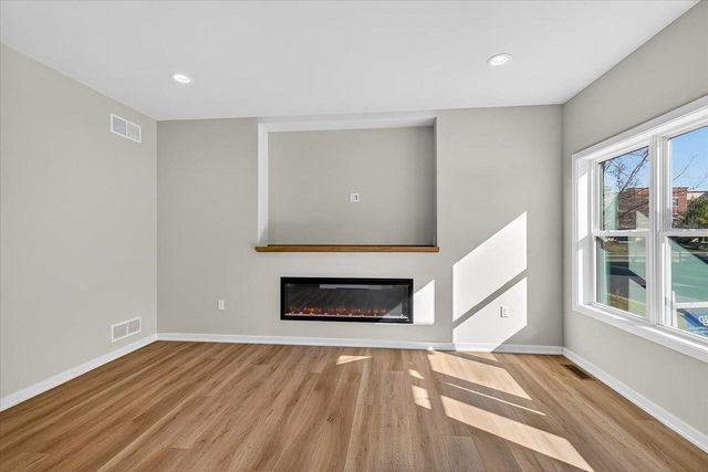 2809 Crinkle Root Drive, Fitchburg, WI 53711