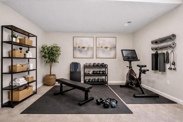 2809 Crinkle Root Drive, Fitchburg, WI 53711