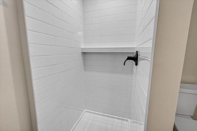 2809 Crinkle Root Drive, Fitchburg, WI 53711