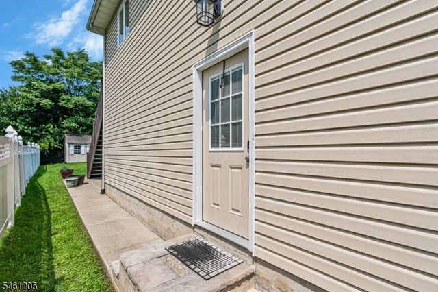 740 Hillside Ave, Boonton Town, NJ 07005