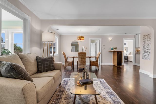 326 Channing Way, Pacifica, CA 94044