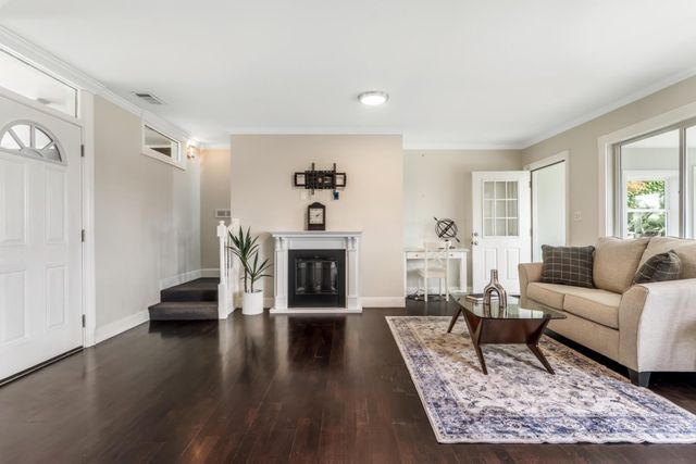 326 Channing Way, Pacifica, CA 94044