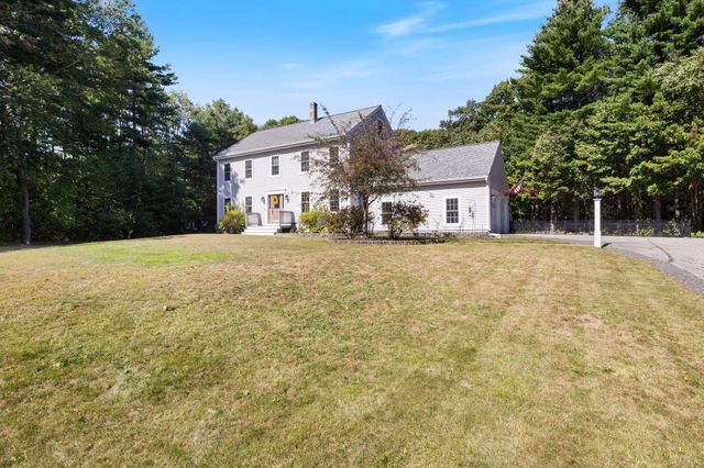 10 Partridge Drive, Middleton, NH 03887