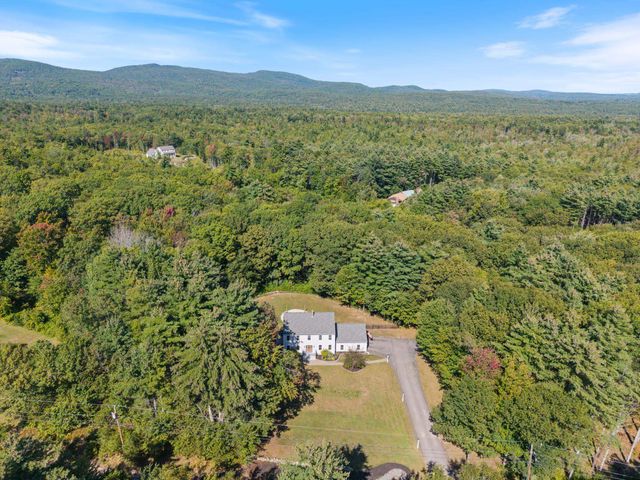 10 Partridge Drive, Middleton, NH 03887