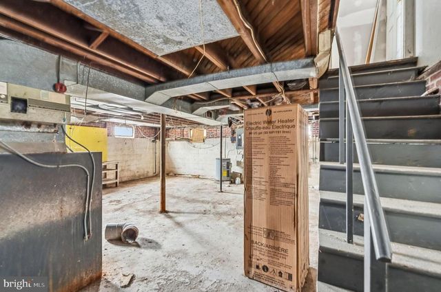 324 ALLEN AVE, Salem, NJ 08079