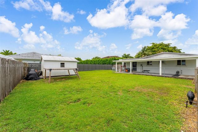 16325 SW 276th Ter, Homestead, FL 33031