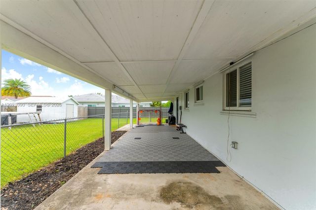 16325 SW 276th Ter, Homestead, FL 33031