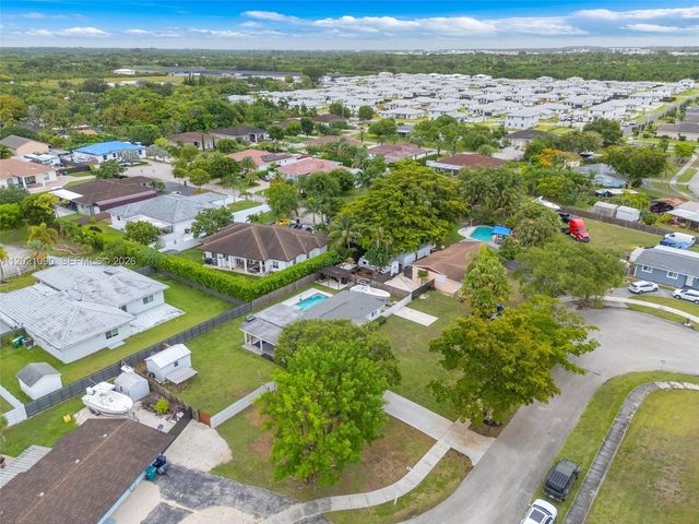 16325 SW 276th Ter, Homestead, FL 33031