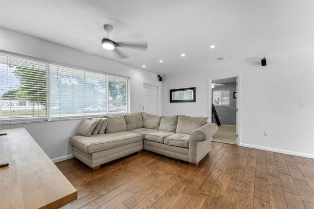 16325 SW 276th Ter, Homestead, FL 33031