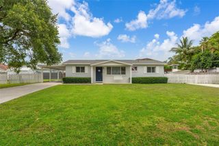 16325 SW 276th Ter, Homestead, FL 33031