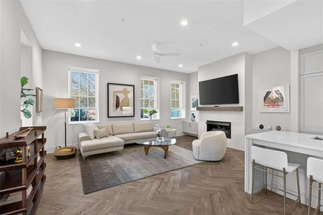 1200 Ponce de Leon Avenue A8, Atlanta, GA 30306