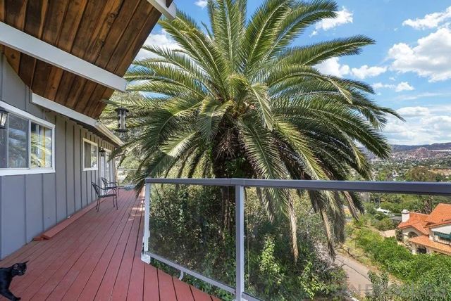 2373 Carroll Ln, Escondido, CA 92027