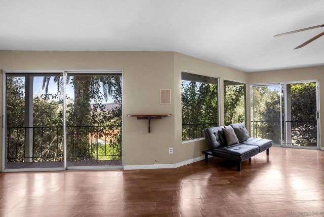 2373 Carroll Ln, Escondido, CA 92027
