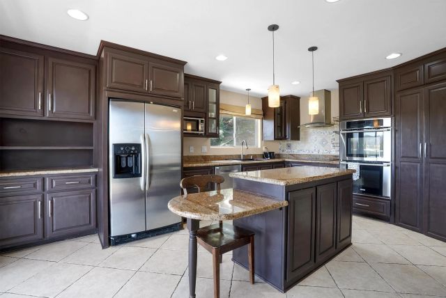 2373 Carroll Ln, Escondido, CA 92027