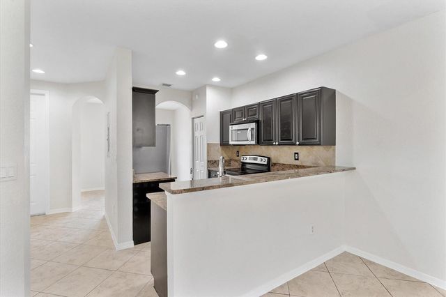 6051 SW 19th Court, North Lauderdale, FL 33068