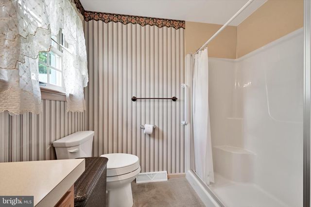 75 REINHOLDS RD, Reinholds, PA 17569