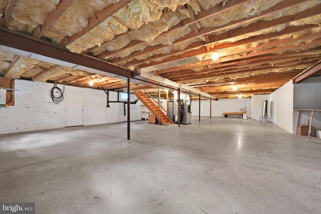 75 REINHOLDS RD, Reinholds, PA 17569
