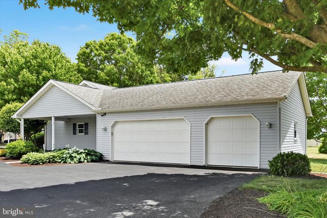 75 REINHOLDS RD, Reinholds, PA 17569