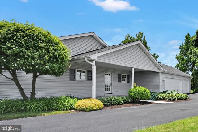 75 REINHOLDS RD, Reinholds, PA 17569