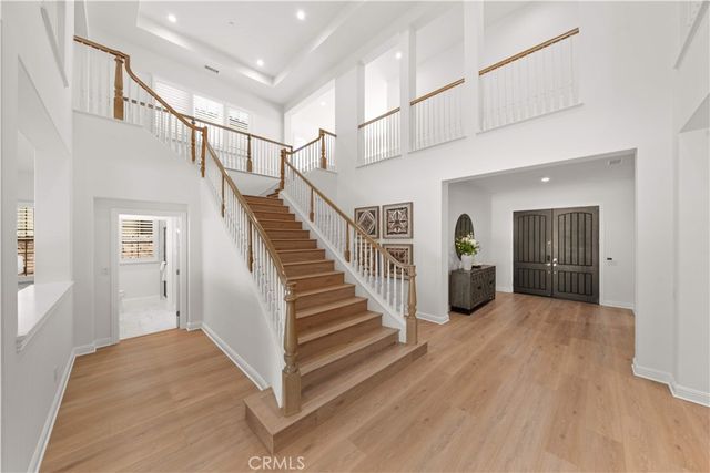 221 Clear Fls, Irvine, CA 92602