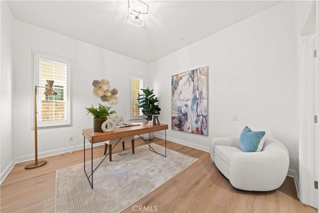 221 Clear Fls, Irvine, CA 92602