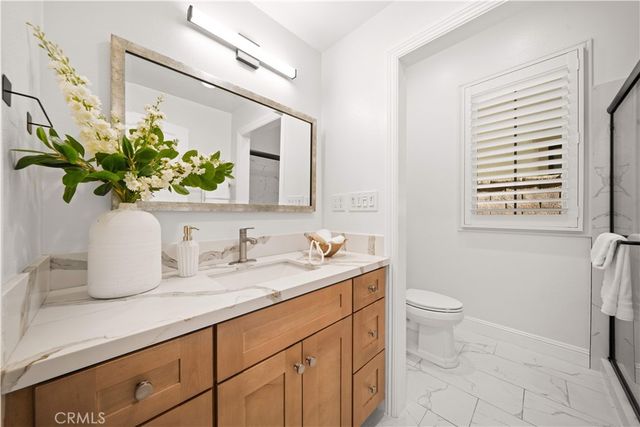 221 Clear Fls, Irvine, CA 92602