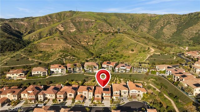 221 Clear Fls, Irvine, CA 92602