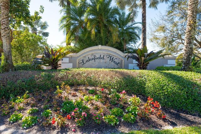 1974 S Club Drive, Wellington, FL 33414