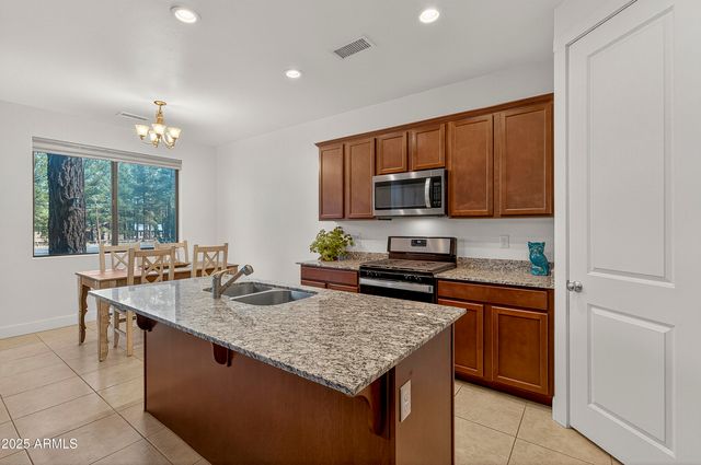 3572 W ALTAIR Way, Flagstaff, AZ 86001