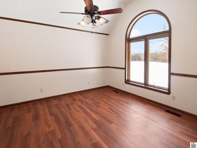 128 geurin rd, Murray, KY 42071