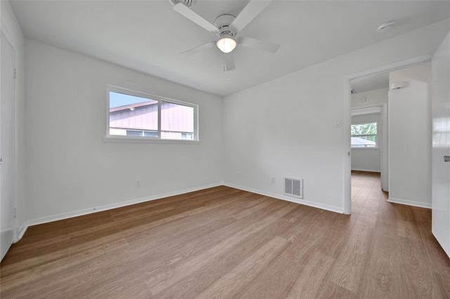 5703 Oakham Street, Houston, TX 77085