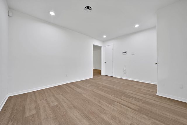 5703 Oakham Street, Houston, TX 77085