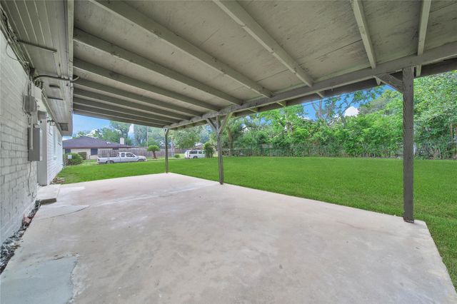 5703 Oakham Street, Houston, TX 77085