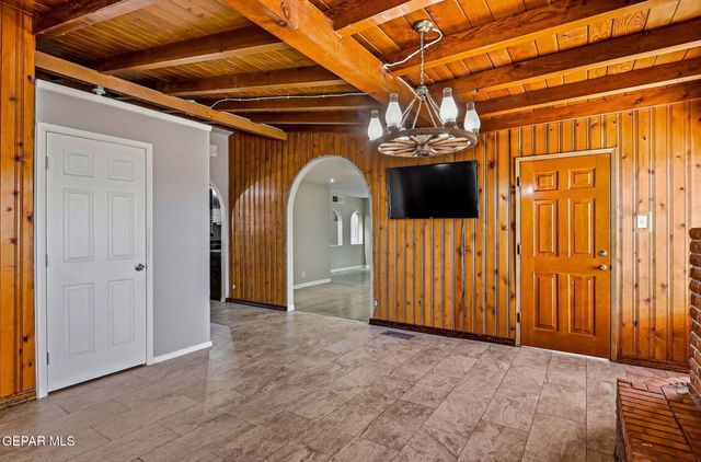 4312 WALLINGTON Drive, El Paso, TX 79902