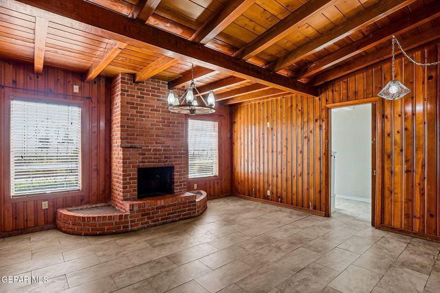 4312 WALLINGTON Drive, El Paso, TX 79902