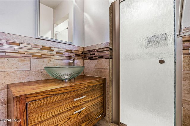 4312 WALLINGTON Drive, El Paso, TX 79902