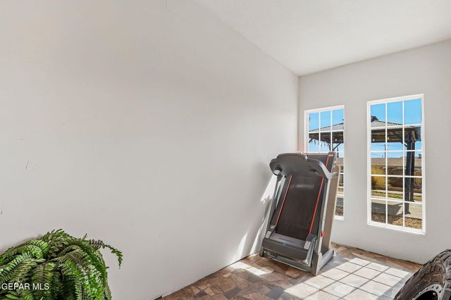 4312 WALLINGTON Drive, El Paso, TX 79902