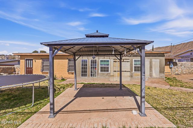 4312 WALLINGTON Drive, El Paso, TX 79902