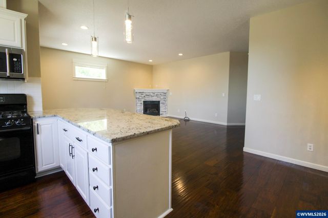 3194 Elliott St NW, Salem, OR 97304