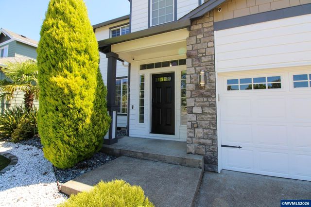 3194 Elliott St NW, Salem, OR 97304