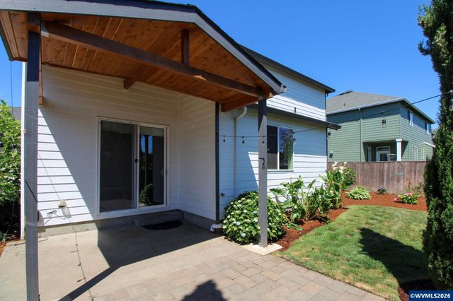 3194 Elliott St NW, Salem, OR 97304