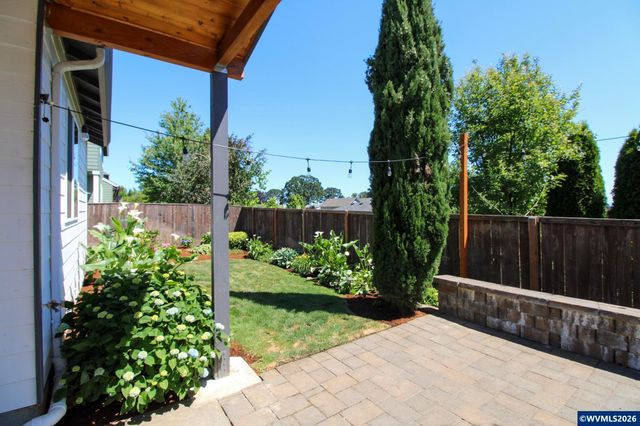 3194 Elliott St NW, Salem, OR 97304