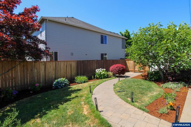 3194 Elliott St NW, Salem, OR 97304