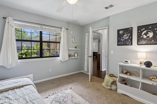 12977 SILVER OAK Drive, Jacksonville, FL 32223